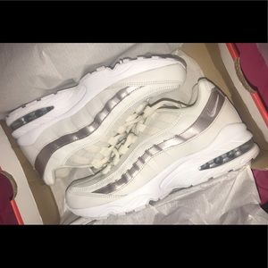 NIKE AIR MAX 95